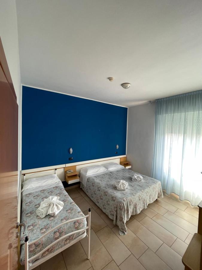 Hotel Marilonda リミニ 部屋 写真