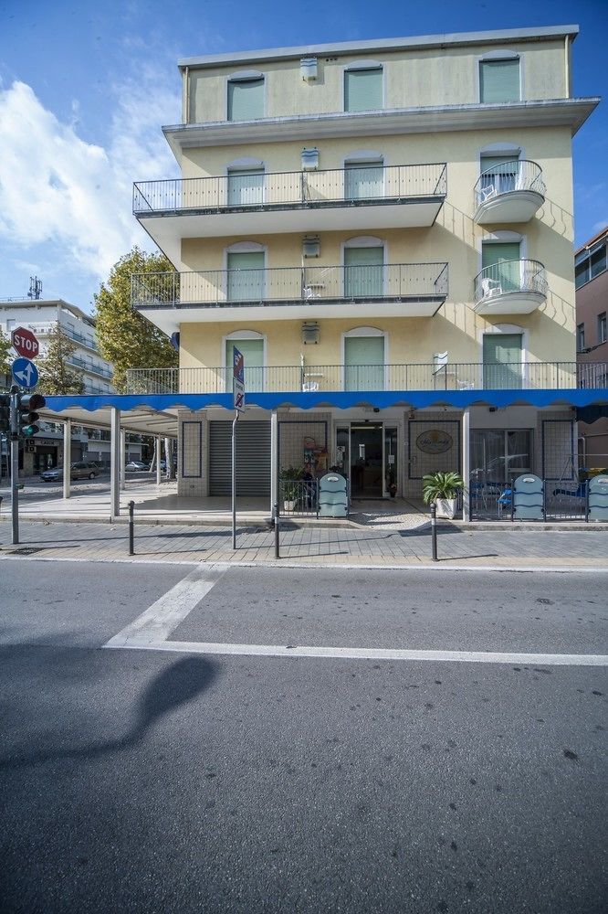 Hotel Marilonda リミニ エクステリア 写真